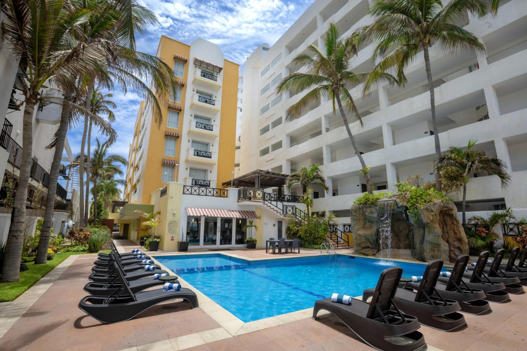 Best Western Hotel Posada Freeman Zona Dorada Mazatlán Exterior foto